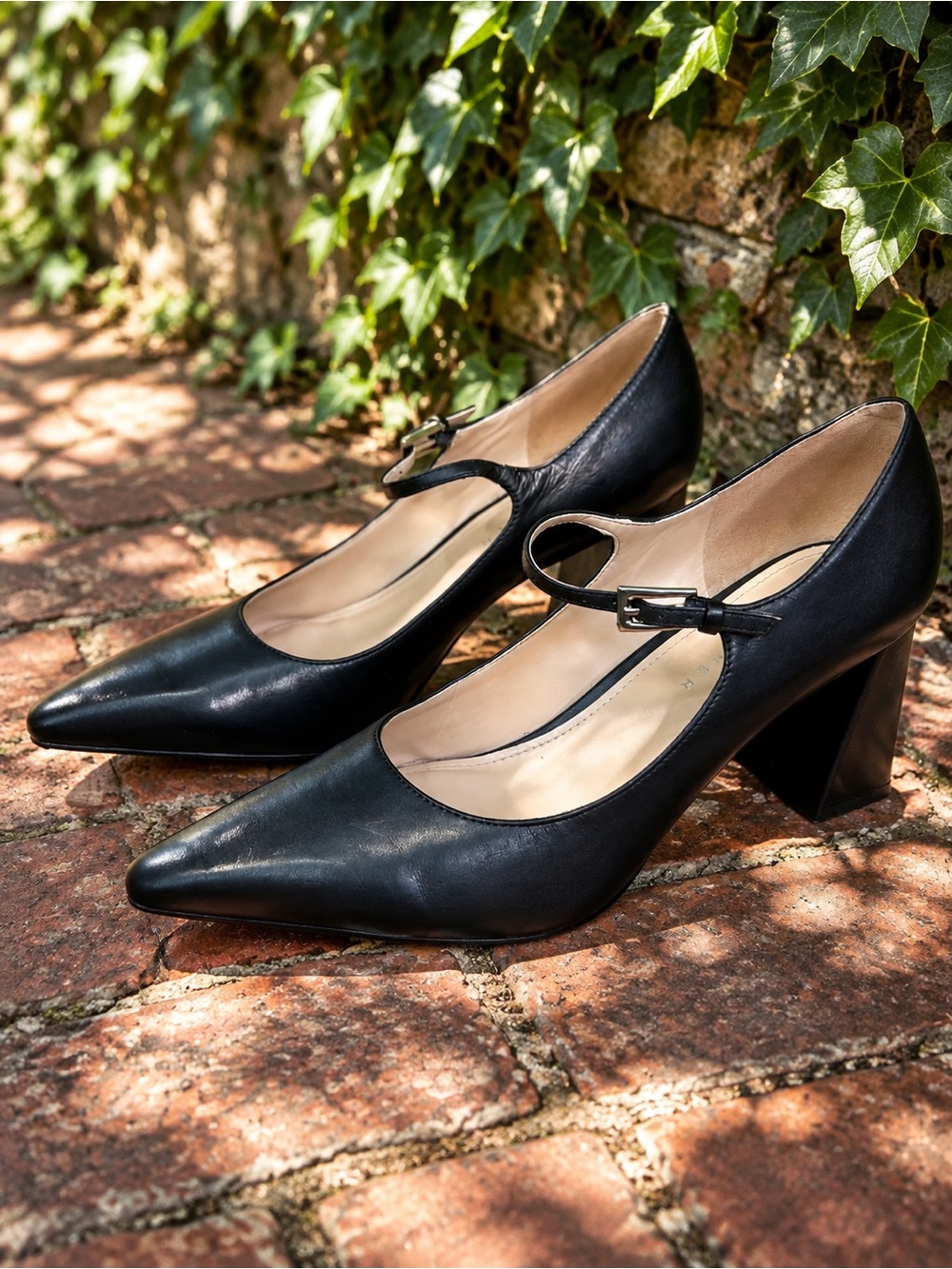 MARC FISHER LTD. Black Leather Block Heel Minimalist Mary Janes, 9.5